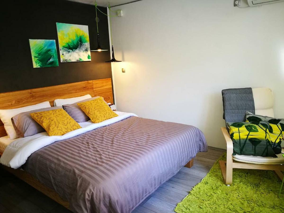 Cres Art Studio Lime Apartment ภายนอก รูปภาพ
