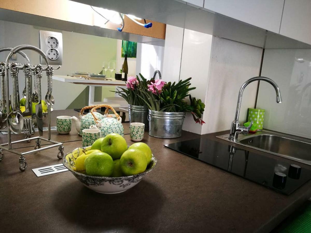Cres Art Studio Lime Apartment ภายนอก รูปภาพ